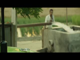 Tractor Karma Topper Video Song