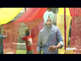 Mere Varga Video Song ethumb-006.jpg