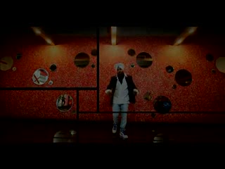 Aish Of Girls Video Song ethumb-001.jpg