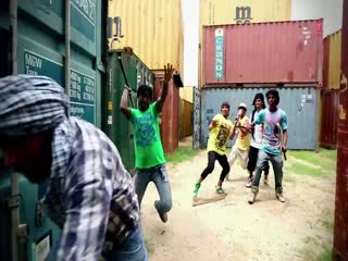 Revolver Video Song ethumb-001.jpg