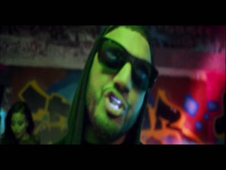 Hattrick Video Song ethumb-013.jpg