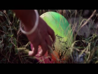 Tera Vaada Video Song ethumb-007.jpg