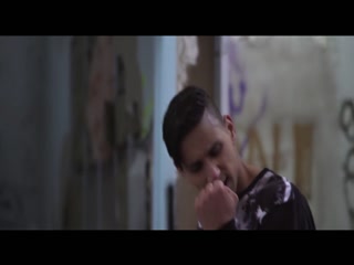 Chal Koyi Na Video Song ethumb-009.jpg