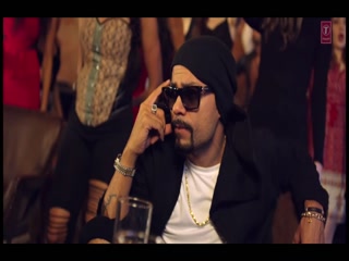 Club Pub Video Song ethumb-006.jpg