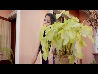 Love Karda Video Song ethumb-009.jpg