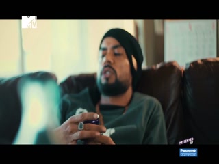 Purana Wala Video Song ethumb-012.jpg