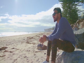 Gori Aiesle,Galbia Video Song