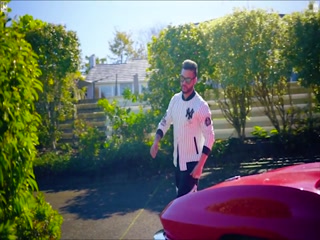 Front Page Video Song ethumb-011.jpg