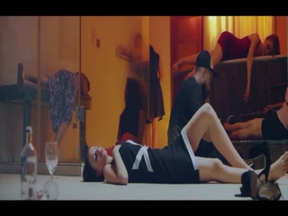 Sharabday Video Song ethumb-005.jpg