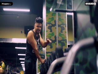 Kirdaar Video Song ethumb-012.jpg