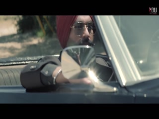 Eyes On You Video Song ethumb-004.jpg