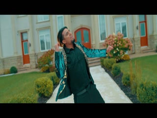 Millionaire Video Song ethumb-013.jpg