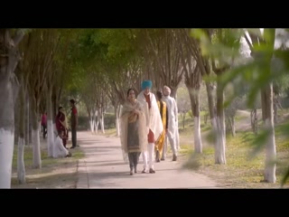 Udeekan Teriyaan Video Song ethumb-007.jpg