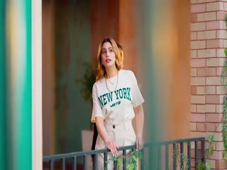 Badmash Video Song ethumb-005.jpg